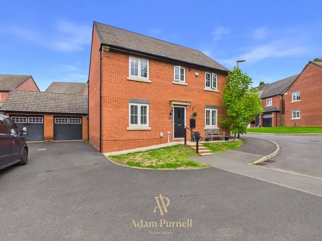 Cardinal Drive, Burbage, LE10, photo 1