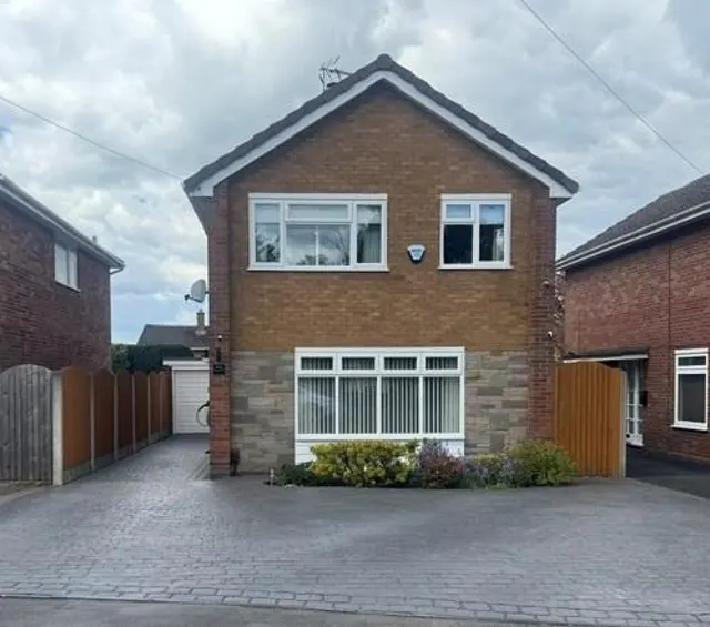 Hagley Road, Stourbridge, DY9 0RD, photo 1