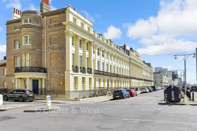 Brunswick Terrace, Hove, BN3, photo 2