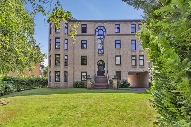 3 Hughenden Gardens, Hyndland, photo 1