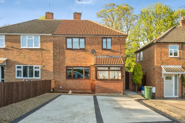 Tennyson Avenue, Campsall, Doncaster, South Yorkshire, DN6, photo 1
