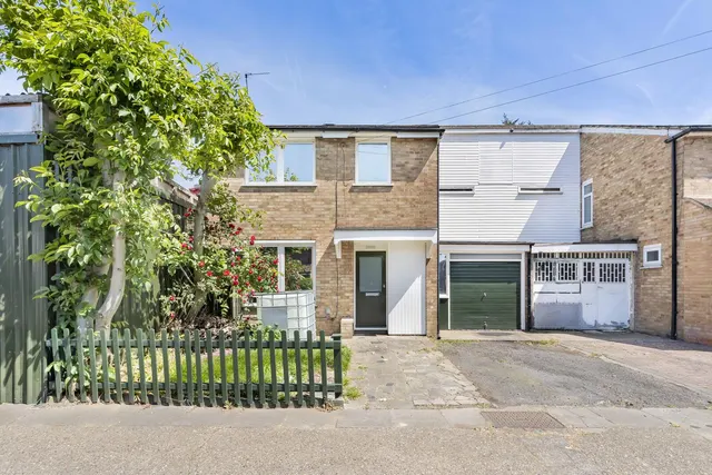 4 bedroom property, Brettenham Road, N18