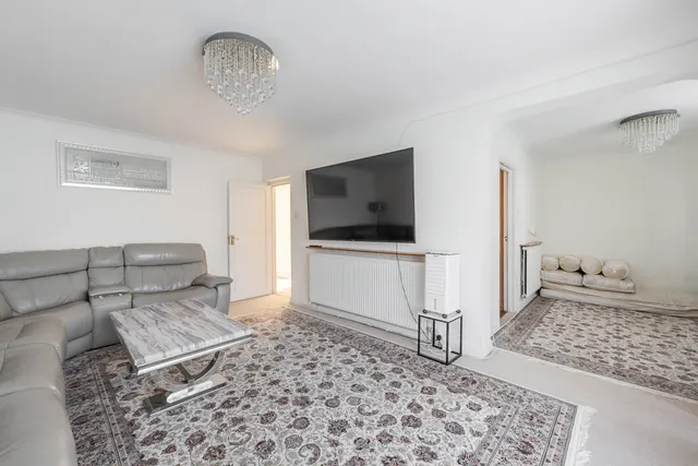 Stanmore, HA7, photo 1