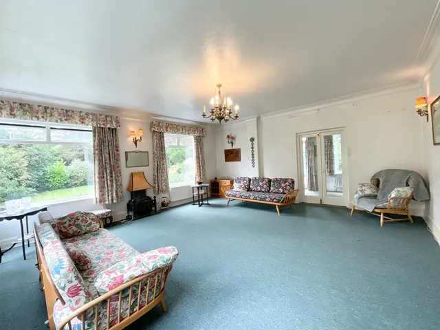 Sneyd Avenue, Newcastle, ST5, photo 2