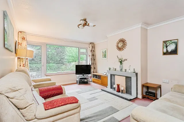 Grove Road, Burgess Hill, RH15, photo 3