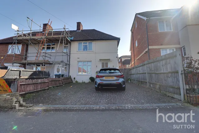 Central Road, Morden, SM4, photo 1