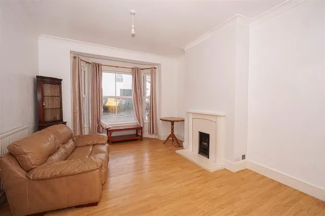 Beaconsfield Road, Hastings, photo 2