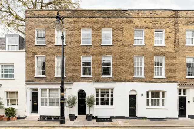 Photo 2 — Little Chester Street, London, SW1X 7AL