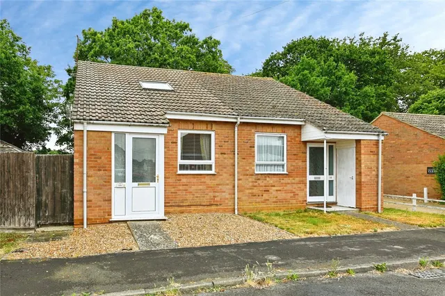 Johnson Crescent, Heacham, King's Lynn, Norfolk, PE31, photo 1