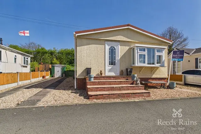 Warrington Road, Bartington, CW8, photo 1