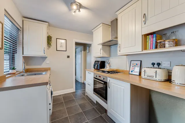 Photo 3 — Lily Lane, Bamfurlong, Wigan, Wigan, WN2 5JS