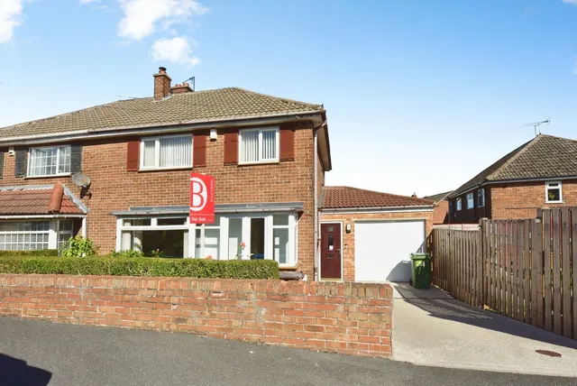 Masefield Road, Sheffield, S13, photo 1