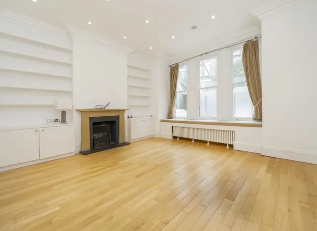 Photo 3 — Rudall Crescent, Hampstead, NW3