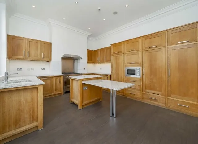 Photo 2 — Rudall Crescent, Hampstead, NW3