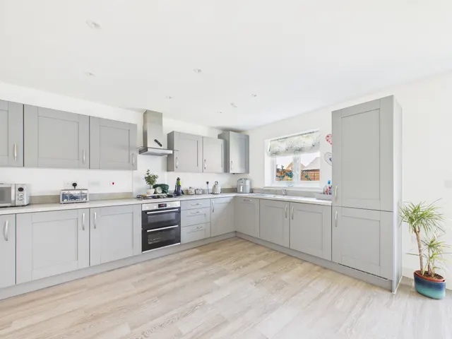 Photo 2 — Ironbridge Road, Twigworth, Gloucester, GL2 9GT