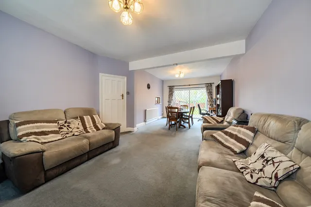 Halsbury Road West, Northolt, UB5, photo 2