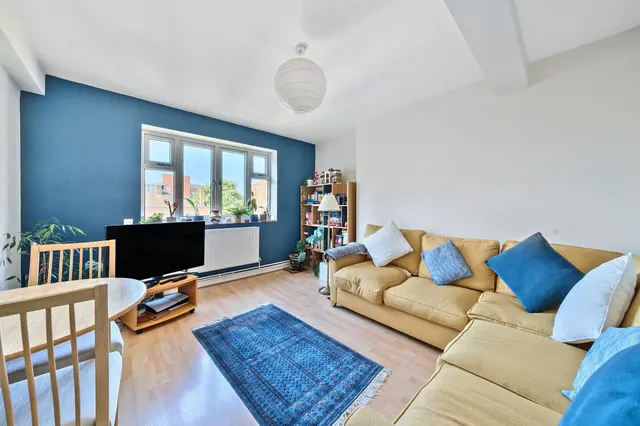 Stockwell Gardens Estate, London, SW9, photo 1