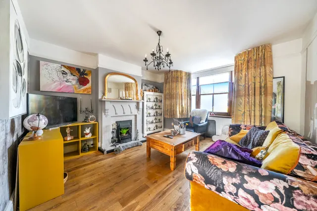 Bath Road, Thatcham, RG18, photo 3