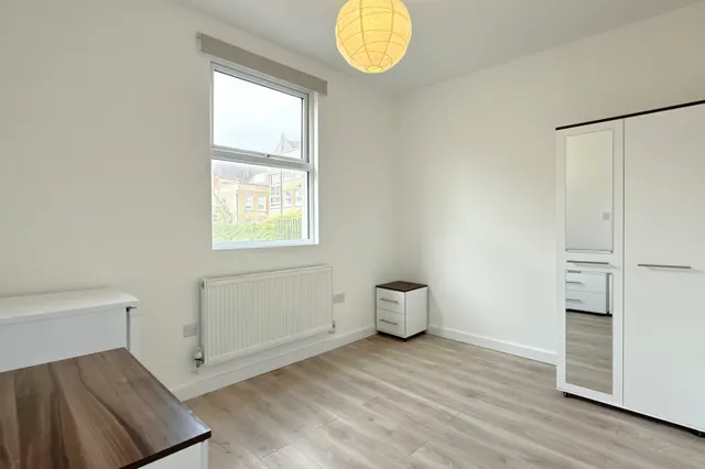 Fransfield Grove, London, SE26, photo 1