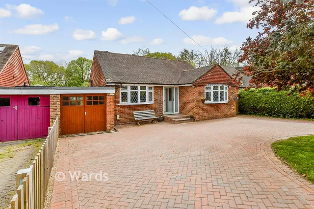 Ghyllside Road, Northiam, TN31, photo 1
