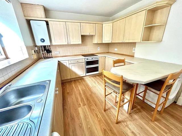 Parkfield Road South, Manchester, photo 3