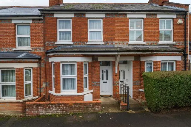 Lawrence Road, Tilehurst, RG30, photo 1