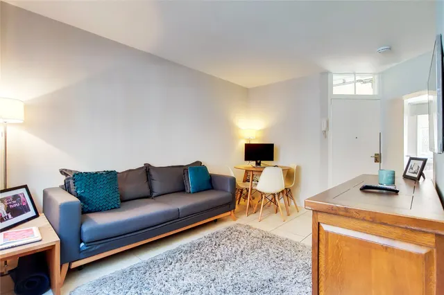 Parker Mews, London, WC2B, photo 2