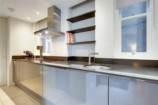 Parker Mews, London, WC2B, photo 3