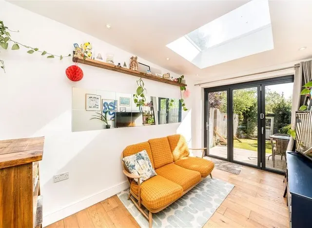 Photo 2 — Endwell Road, Brockley, SE4