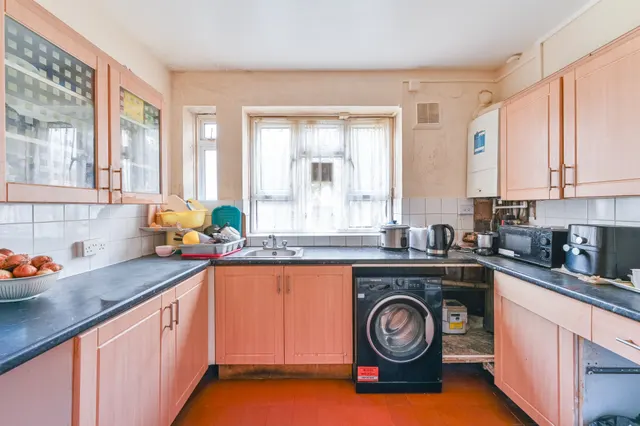 22 Mackie House, Mackie Road, London, photo 1