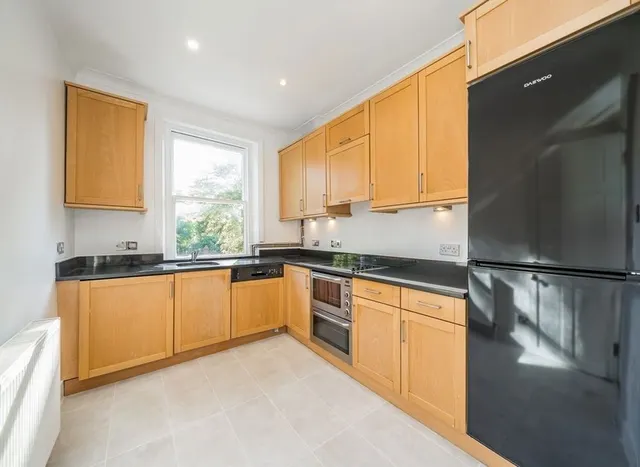 Netherhall Gardens, Hampstead, NW3, photo 2