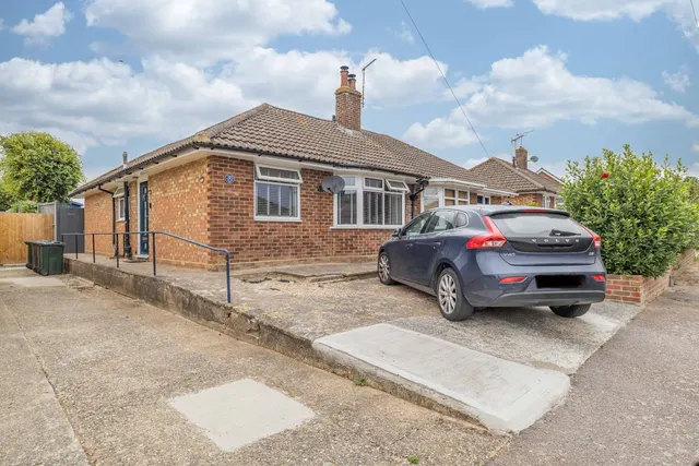 Tadworth Road, Kennington, TN24, photo 1
