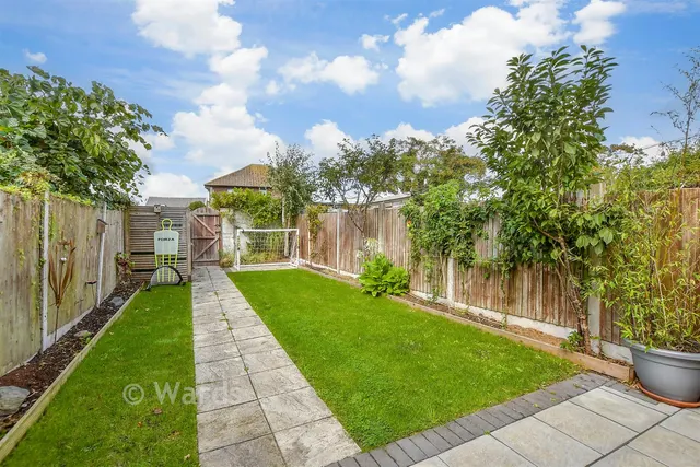 Colemans Close, Lydd, TN29, photo 3