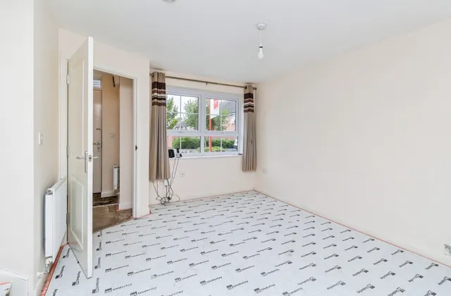 Photo 3 — Navigation Way, Newcastle, Staffordshire, ST5
