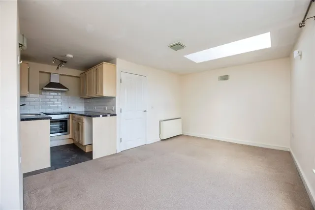 Crinnicks Hill, Bodmin, PL31, photo 3