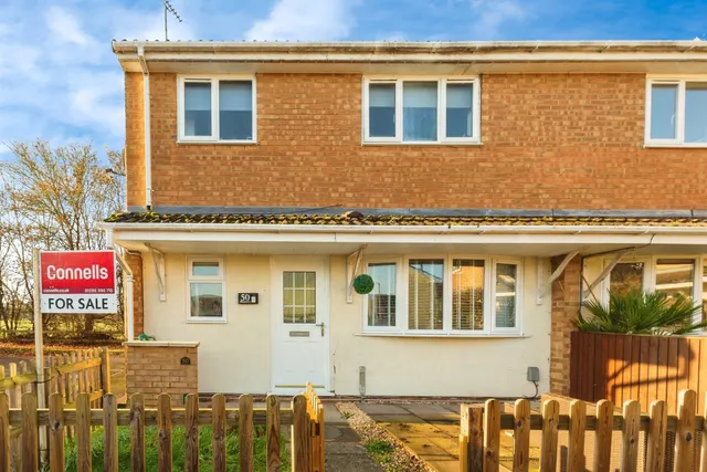 Miles End, Aylesbury, photo 1