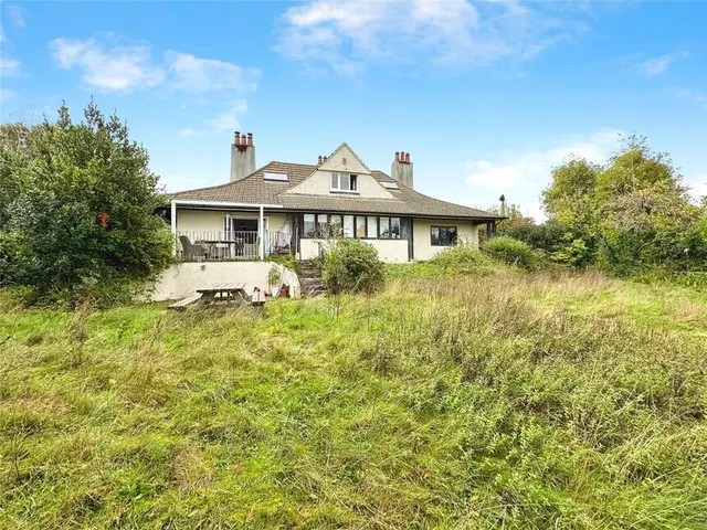 St. Helens Park Road, Hastings, East Sussex, TN34, photo 1