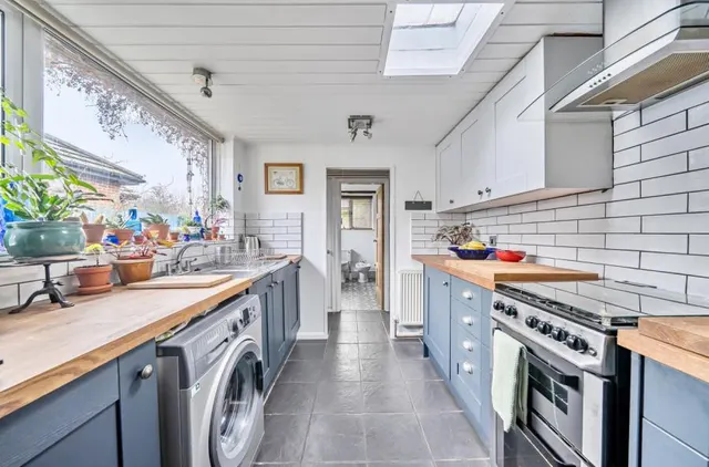 Evendons Lane, Wokingham, RG41, photo 2