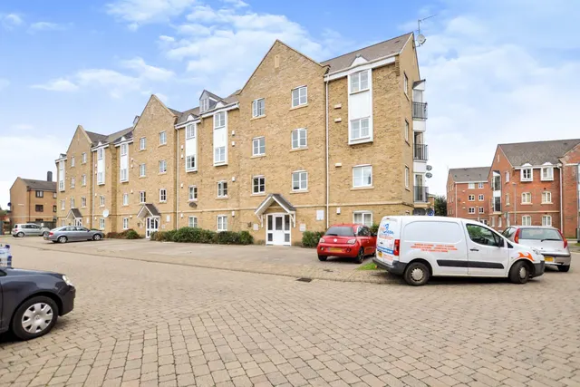 Henry Bird Way, Northampton, NN4, photo 1