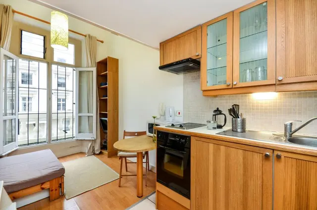 Gloucester Street, Pimlico, SW1V, photo 3
