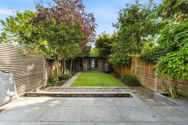 Atbara Road, Teddington, TW11, photo 2