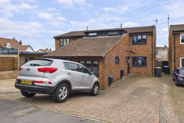 Ryder Close, Bovingdon Hemel Hempstead, HP3, photo 1