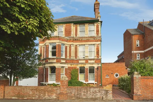 Marten Road, Folkestone, Kent, CT20, photo 1