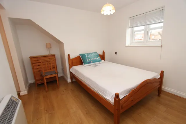 Maltings Place, Reading, RG1, photo 1