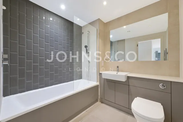 Thonrey Close, Colindale, NW9, photo 3