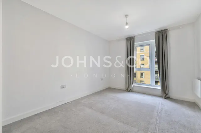 Thonrey Close, Colindale, NW9, photo 1