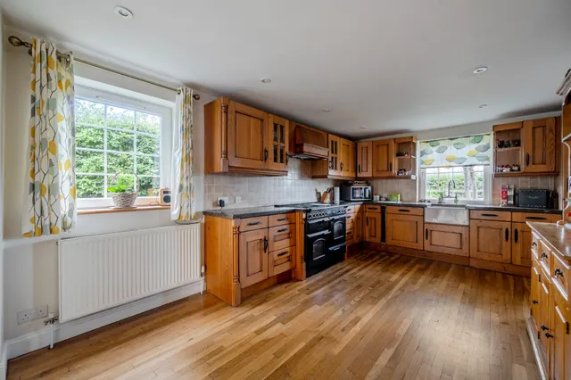 Photo 3 — Bloomfieldhatch Lane, Grazeley, RG7