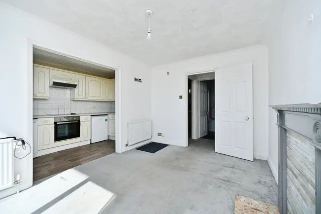 Little Crescent, Rottingdean, BN2, photo 3