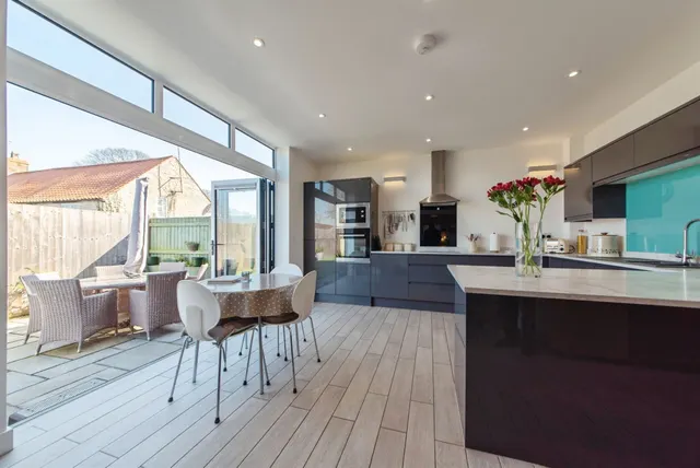 Sleaford, NG34, photo 2