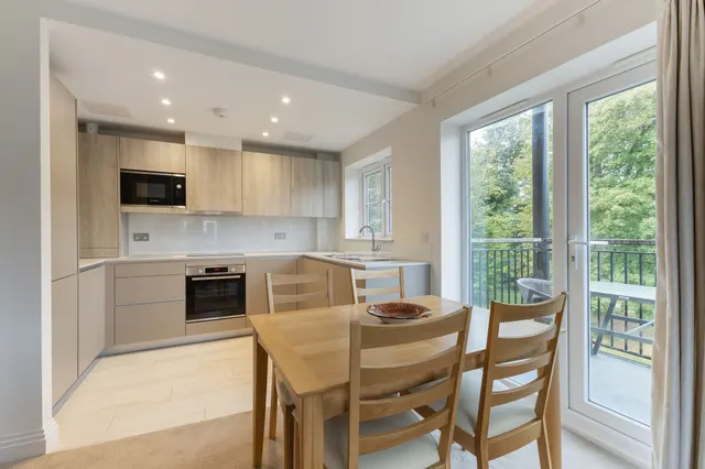 Aspen Road, High Wycombe, HP10, photo 2
